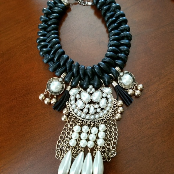 Jewelry - Picture 2 of 2